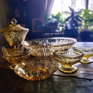 Vintage Federal Yellow Amber Depression Glass Rose Set